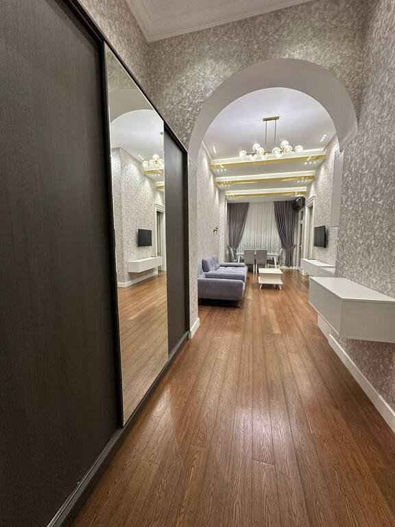 Satılır 2 otaqlı yeni tikili, 63 m², Neftçilər m.-3