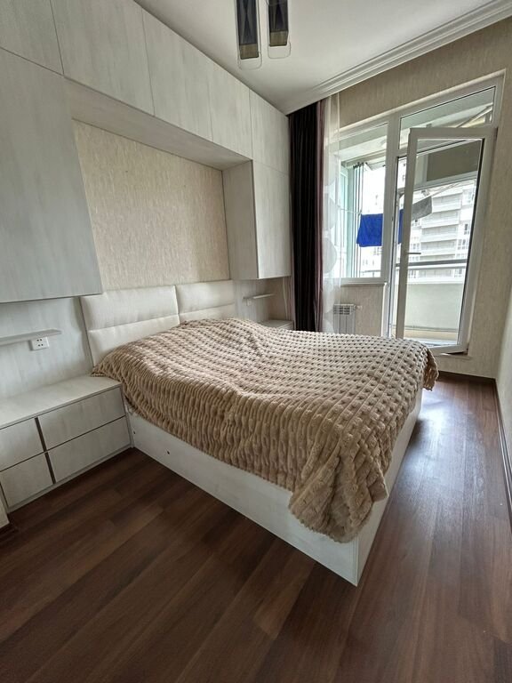 Kirayə verilir 2 otaqlı yeni tikili, 50 m², İnşaatçılar m.-14