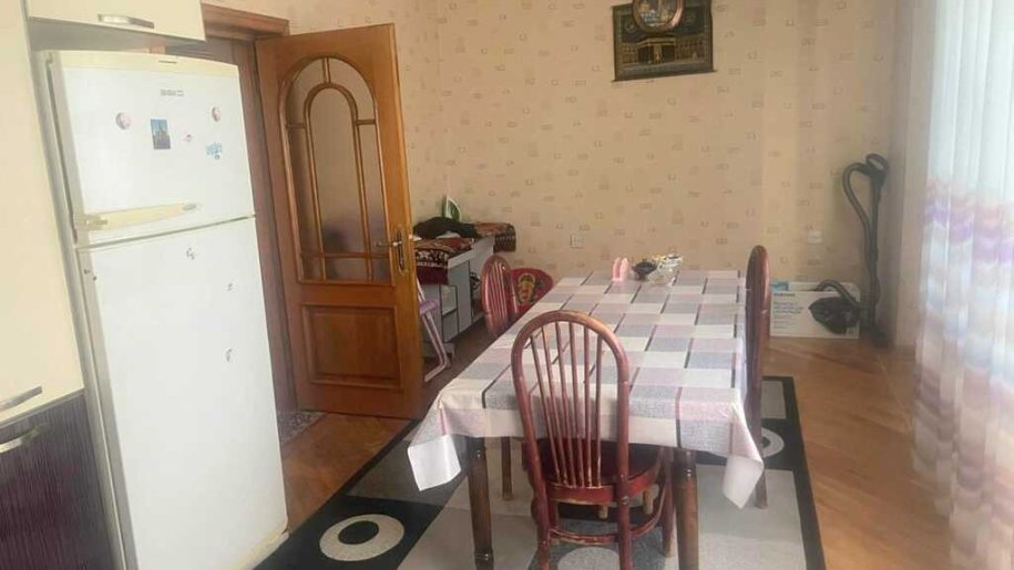 Satılır 3 otaqlı yeni tikili, 135 m², 8 noyabr-6