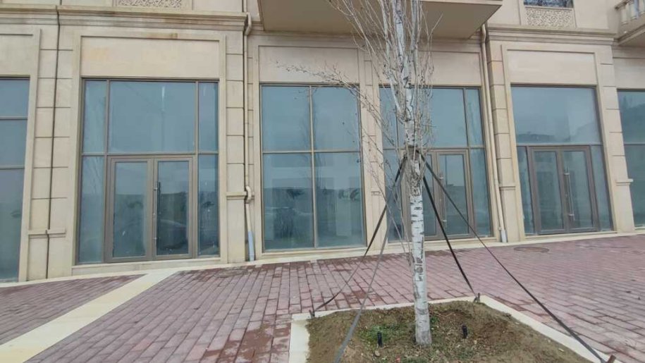 100 m<sup>2</sup> obyekt satılır, Xətai m.-1