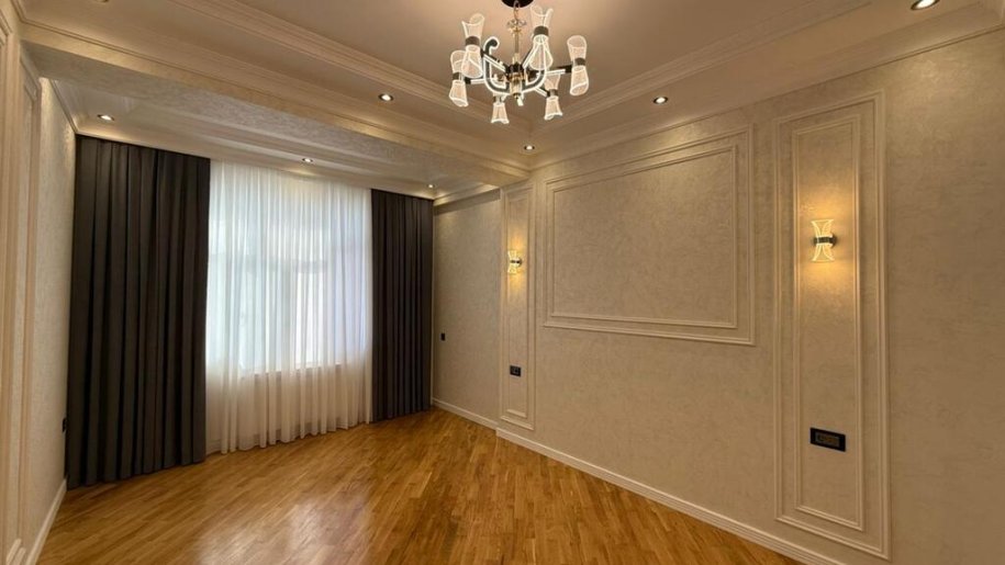 Satılır 3 otaqlı yeni tikili, 136 m², Xalqlar dostluğu m.-6