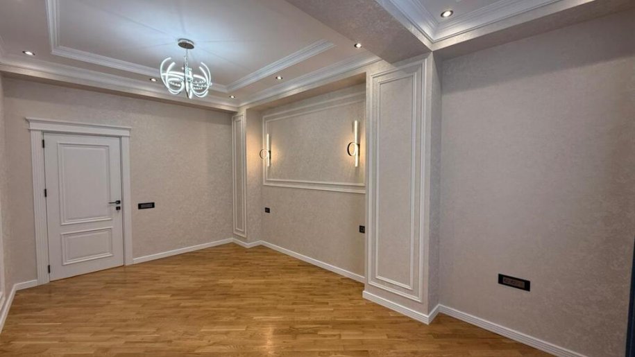 Satılır 3 otaqlı yeni tikili, 136 m², Xalqlar dostluğu m.-10