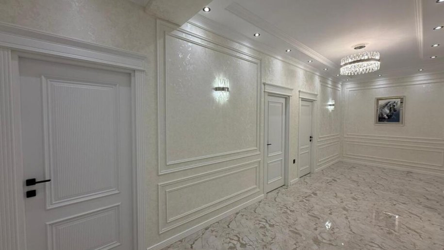 Satılır 3 otaqlı yeni tikili, 136 m², Xalqlar dostluğu m.-11