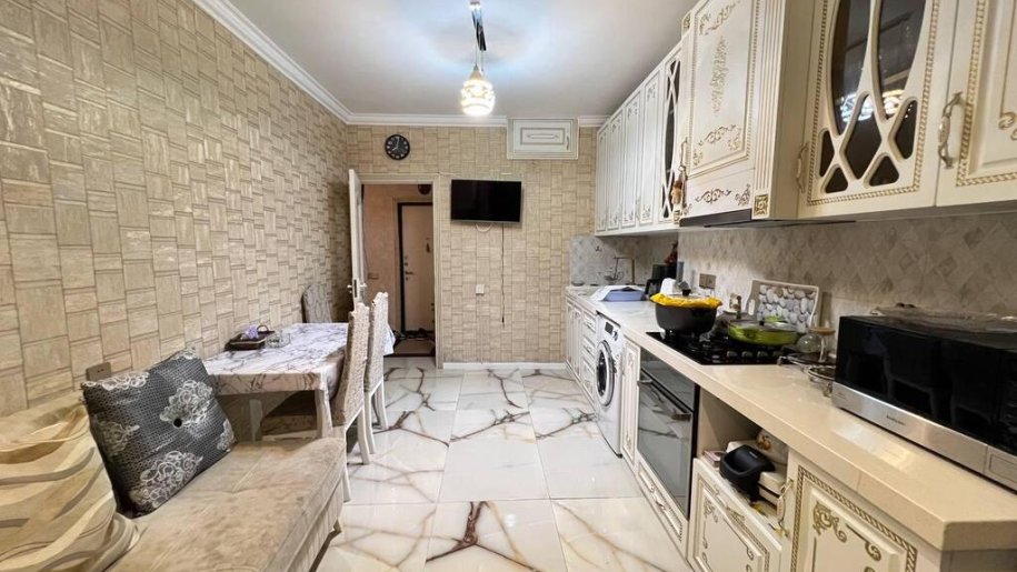 Satılır 3 otaqlı köhnə tikili, 73 m², Əhmədli m.-2