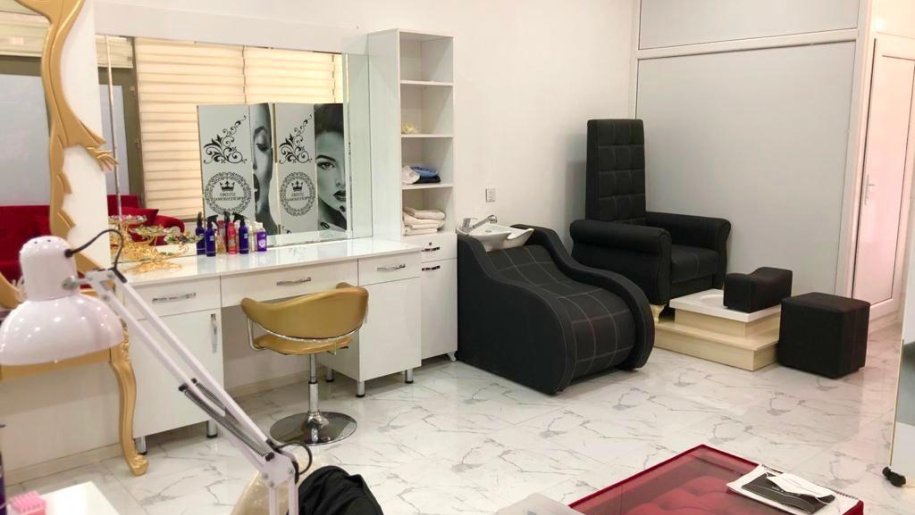 61 m<sup>2</sup> obyekt satılır, Xətai m.-8