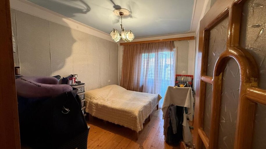 Satılır 3 otaqlı köhnə tikili, 70 m², Qaraçuxur-3