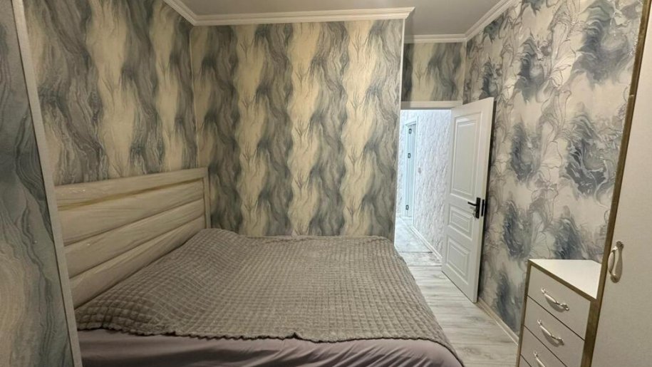 Satılır 2 otaqlı köhnə tikili, 40 m², Xalqlar dostluğu m.-5