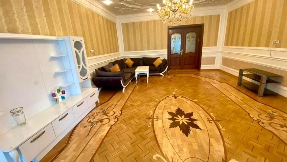 Satılır 3 otaqlı yeni tikili, 220 m², Xətai m.-4