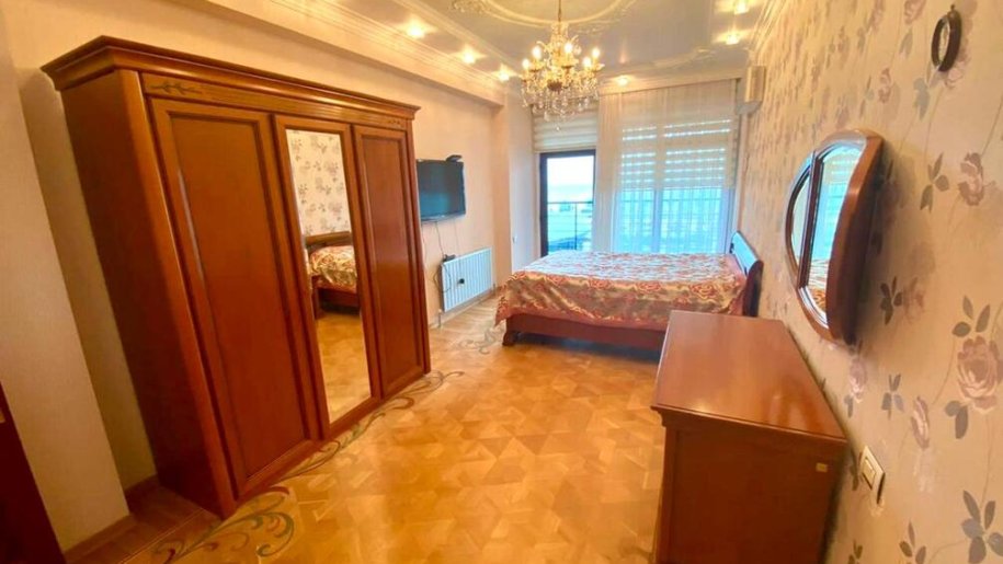 Satılır 3 otaqlı yeni tikili, 220 m², Xətai m.-6