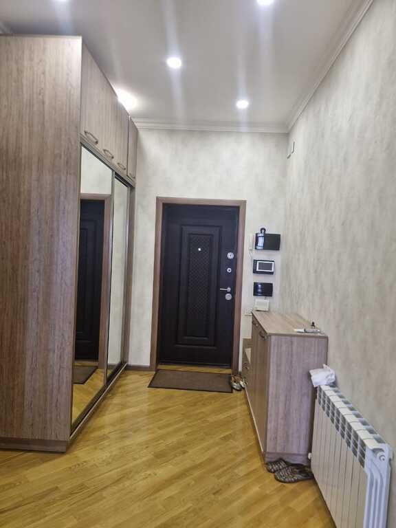 Kirayə verilir 3 otaqlı yeni tikili, 100 m², Xalqlar dostluğu m.-9