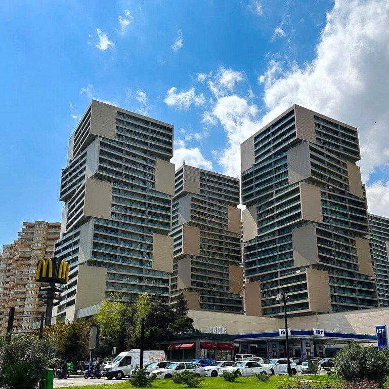 Satılır 4 otaqlı yeni tikili, 180 m², 8 noyabr-1