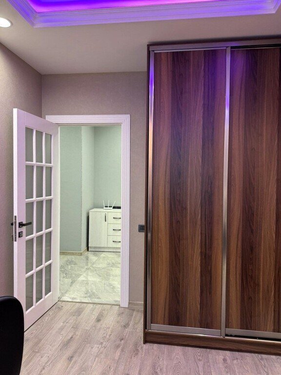 Satılır 4 otaqlı yeni tikili, 180 m², 8 noyabr-15