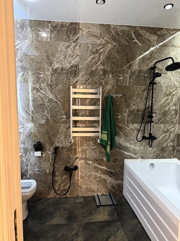 Satılır 4 otaqlı yeni tikili, 180 m², 8 noyabr-20