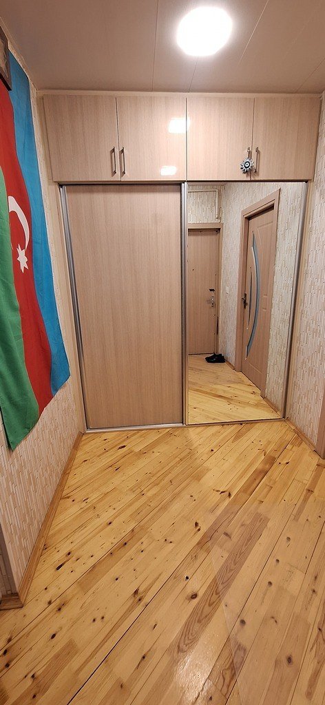 Satılır 2 otaqlı köhnə tikili, 60 m², Əhmədli m.-11