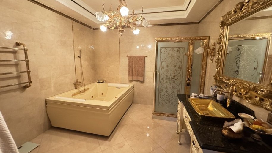 Satılır 3 otaqlı yeni tikili, 215 m², Xətai m.-18