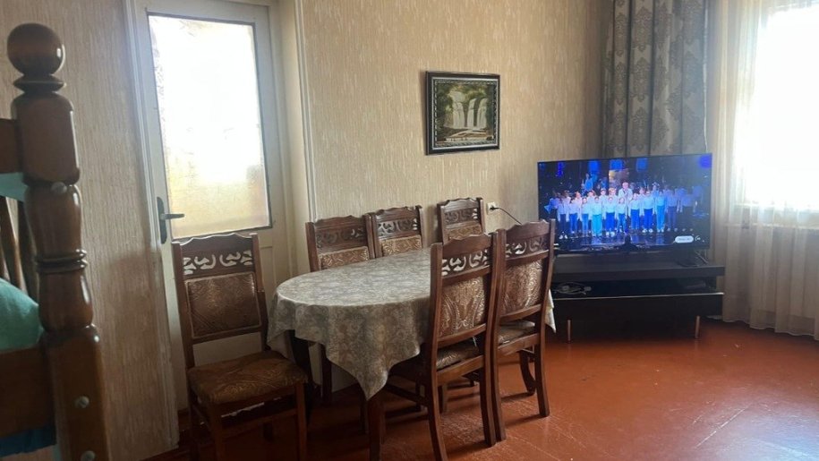 Satılır 2 otaqlı köhnə tikili, 65 m², Xalqlar dostluğu m.-2