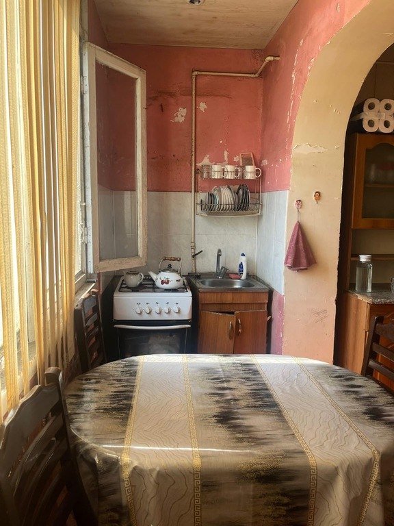 Satılır 2 otaqlı köhnə tikili, 65 m², Xalqlar dostluğu m.-4