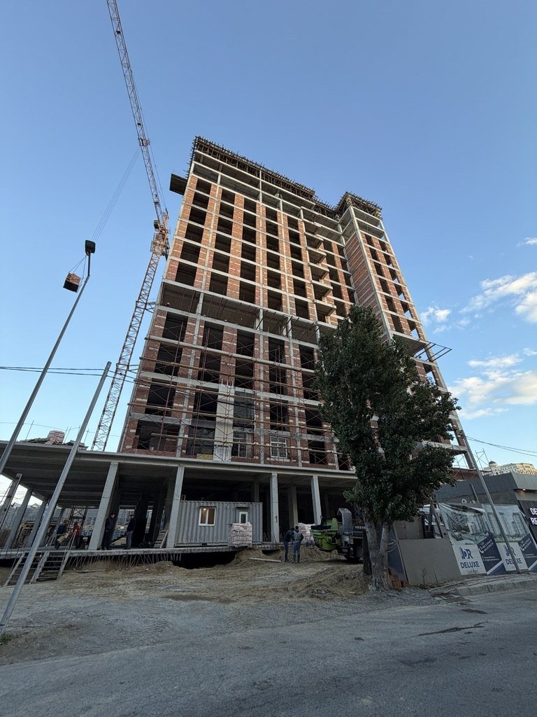 Satılır 3 otaqlı yeni tikili, 166.5 m², Elmlər Akademiyası m.-1