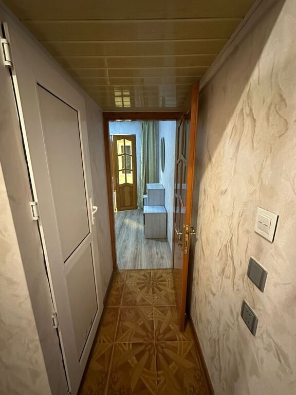 Satılır 2 otaqlı köhnə tikili, 47 m², Xalqlar dostluğu m.-8