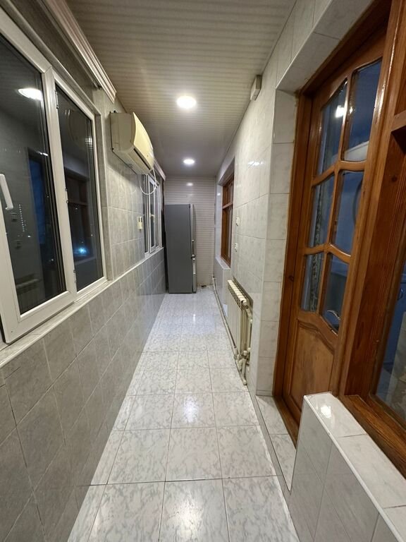 Satılır 2 otaqlı köhnə tikili, 47 m², Xalqlar dostluğu m.-11