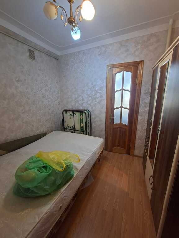 Kirayə verilir 2 otaqlı köhnə tikili, 40 m², Xalqlar dostluğu m.-4