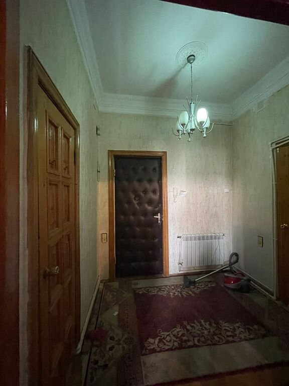 Satılır 2 otaqlı köhnə tikili, 70 m², Nizami m.-5