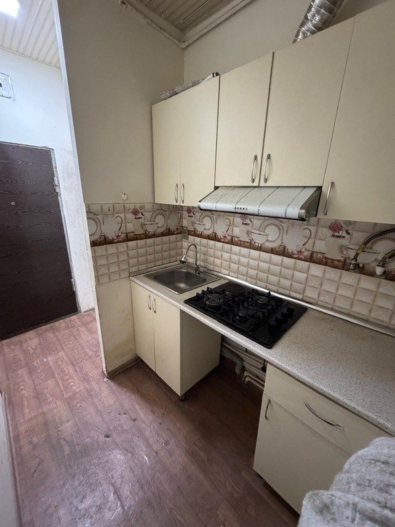 Satılır 2 otaqlı köhnə tikili, 35 m², 8 noyabr-5