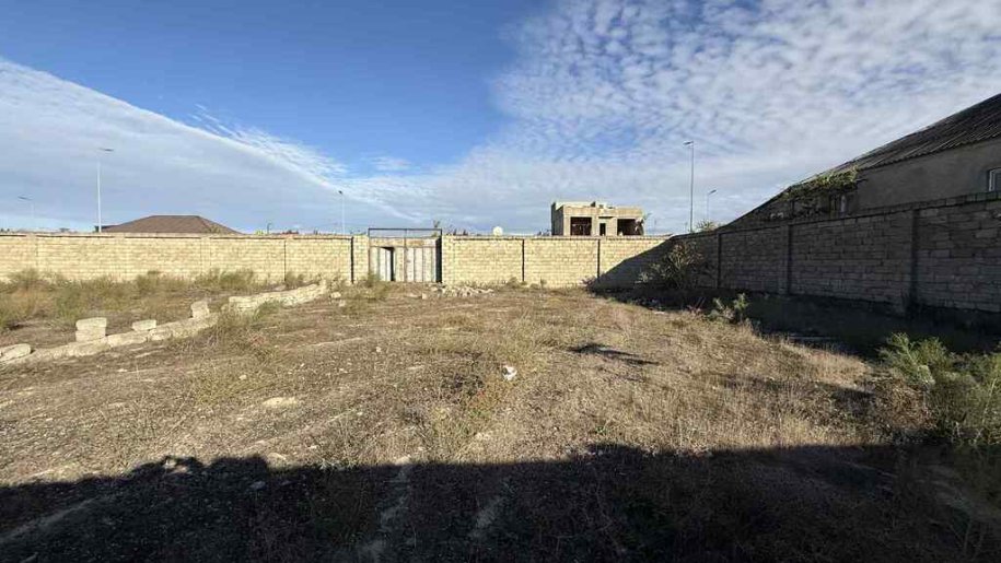 4 sot torpaq satılır, Xəzər-3