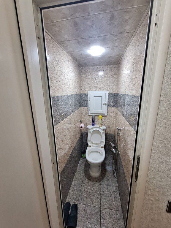 Satılır 3 otaqlı köhnə tikili, 69 m², Həzi Aslanov m.-14