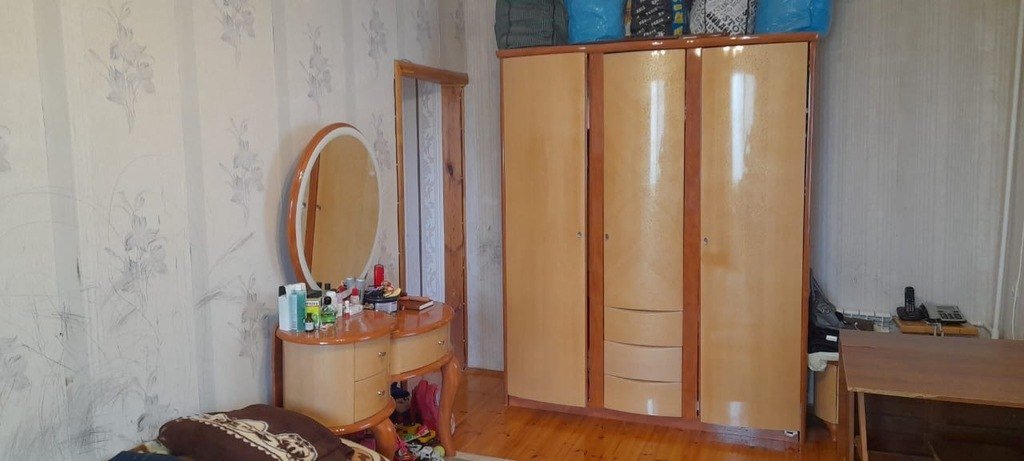 Satılır 2 otaqlı köhnə tikili, 57 m², Həzi Aslanov m.-3