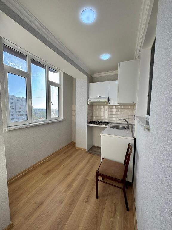 Satılır 3 otaqlı köhnə tikili, 65 m², Həzi Aslanov m.-2