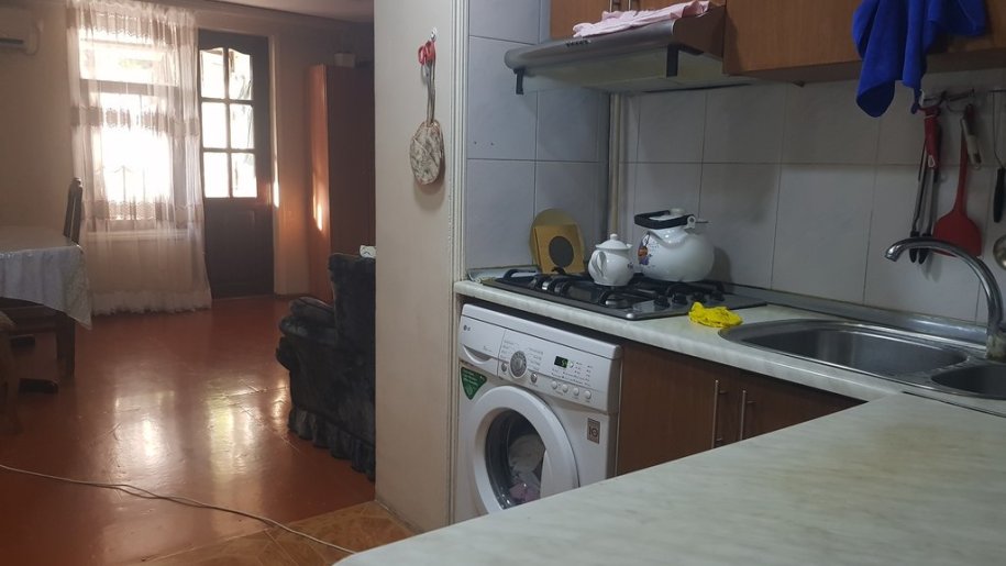 Kirayə verilir 3 otaqlı köhnə tikili, 65 m², Gənclik m.-1