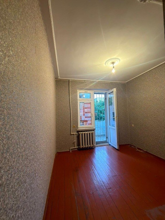 Satılır 3 otaqlı köhnə tikili, 100 m², Xalqlar dostluğu m.-2