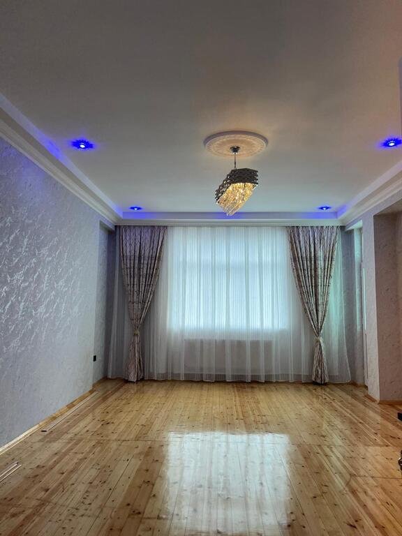 Satılır 2 otaqlı yeni tikili, 90 m², Neftçilər m.-2