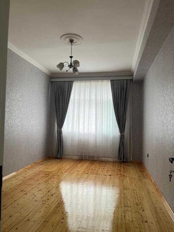 Satılır 2 otaqlı yeni tikili, 90 m², Neftçilər m.-3