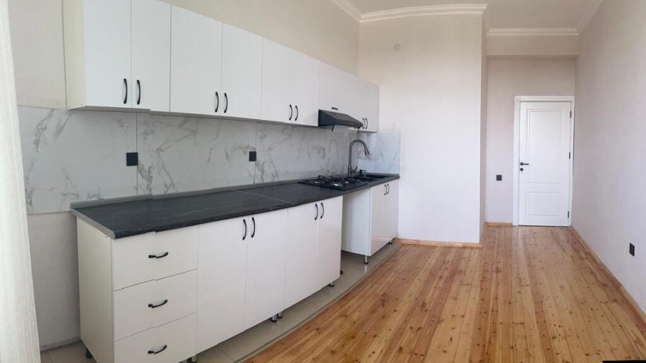 Satılır 2 otaqlı yeni tikili, 90 m², Neftçilər m.-9