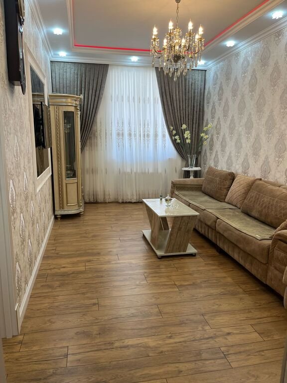 Satılır 3 otaqlı köhnə tikili, 72 m², Nəriman Nərimanov m.-1