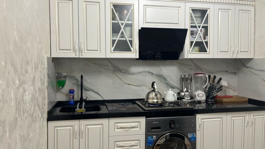 Satılır 3 otaqlı köhnə tikili, 72 m², Nəriman Nərimanov m.-6