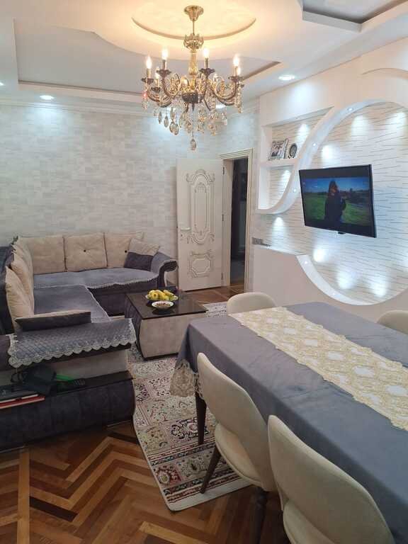 Satılır 4 otaqlı köhnə tikili, 86 m², Xalqlar dostluğu m.-9