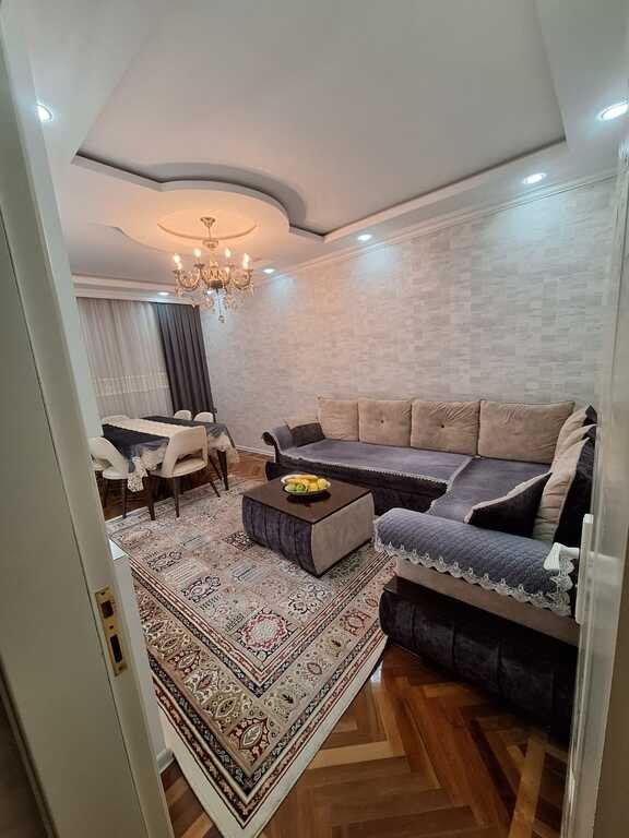 Satılır 4 otaqlı köhnə tikili, 86 m², Xalqlar dostluğu m.-10