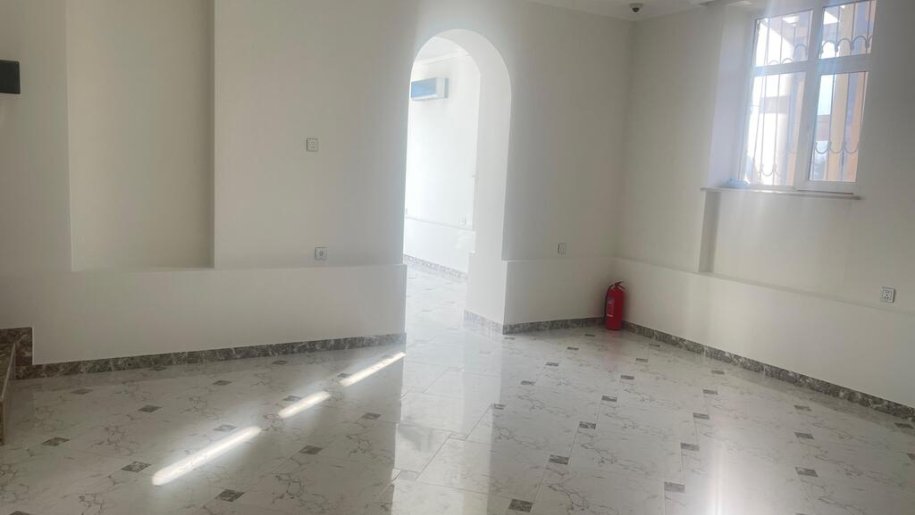 100 kv.m. obyekt icarəyə verilir, Xətai m.-8