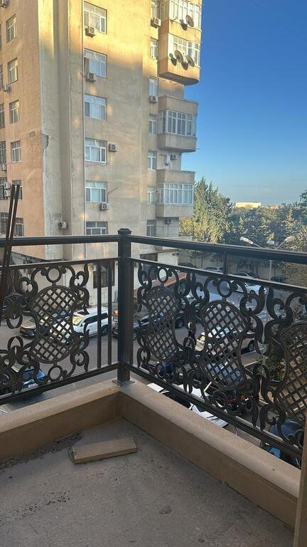 Satılır 3 otaqlı yeni tikili, 146.5 m², Gənclik m.-2