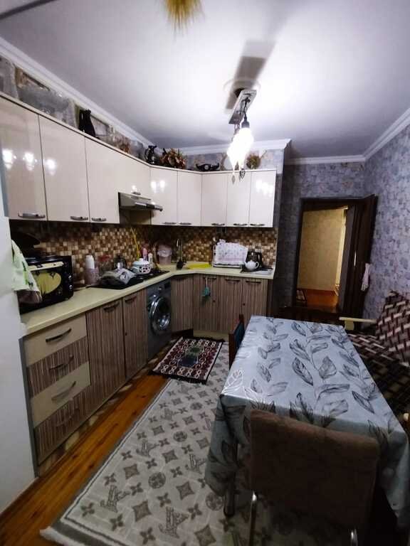 Satılır 3 otaqlı köhnə tikili, 80 m², Həzi Aslanov m.-5