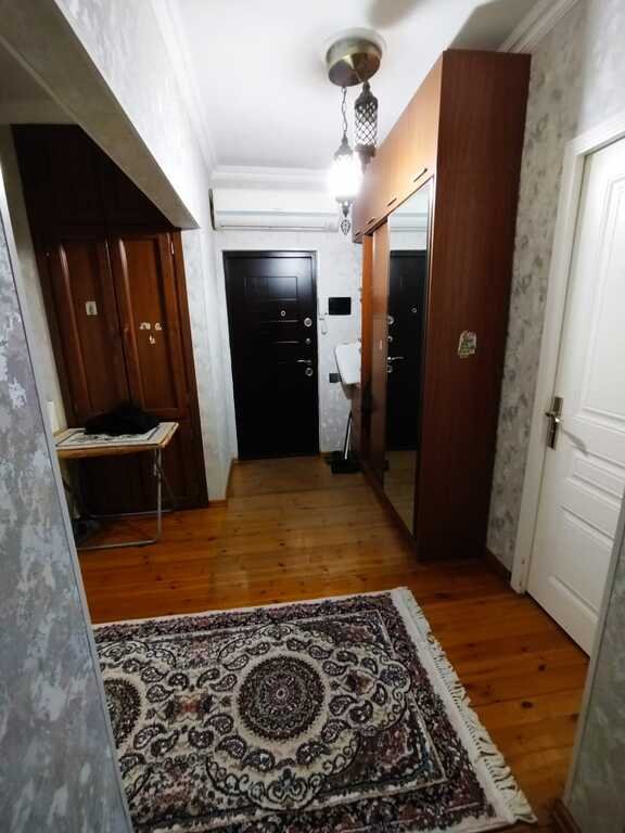 Satılır 3 otaqlı köhnə tikili, 80 m², Həzi Aslanov m.-8