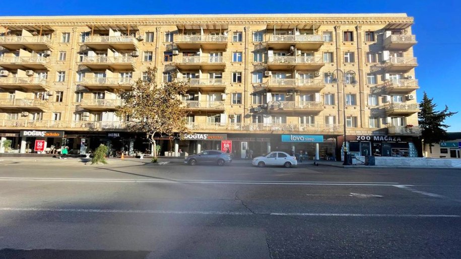 Satılır 3 otaqlı köhnə tikili, 75 m², Nizami m.-1