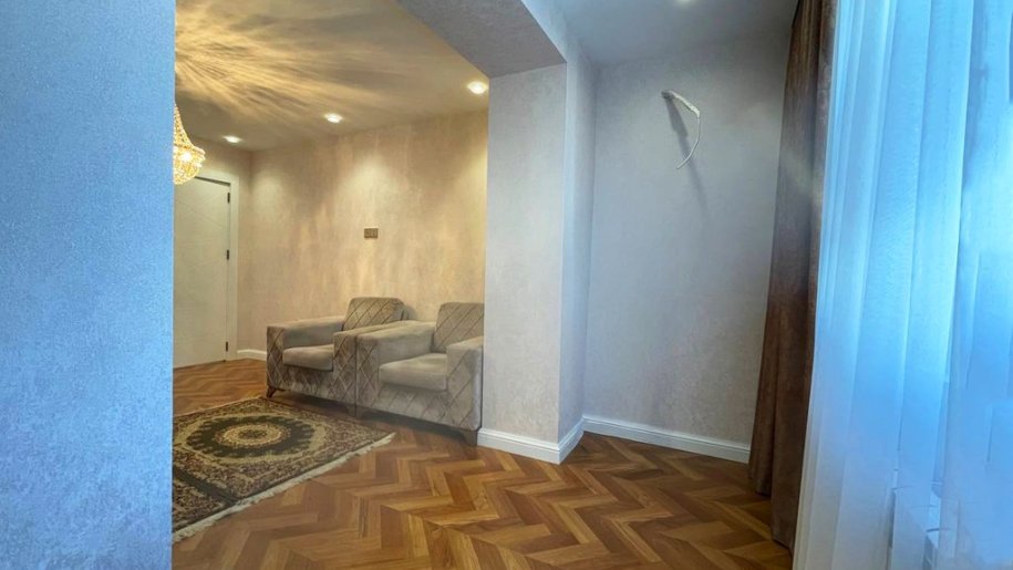 Satılır 3 otaqlı köhnə tikili, 75 m², Nizami m.-5