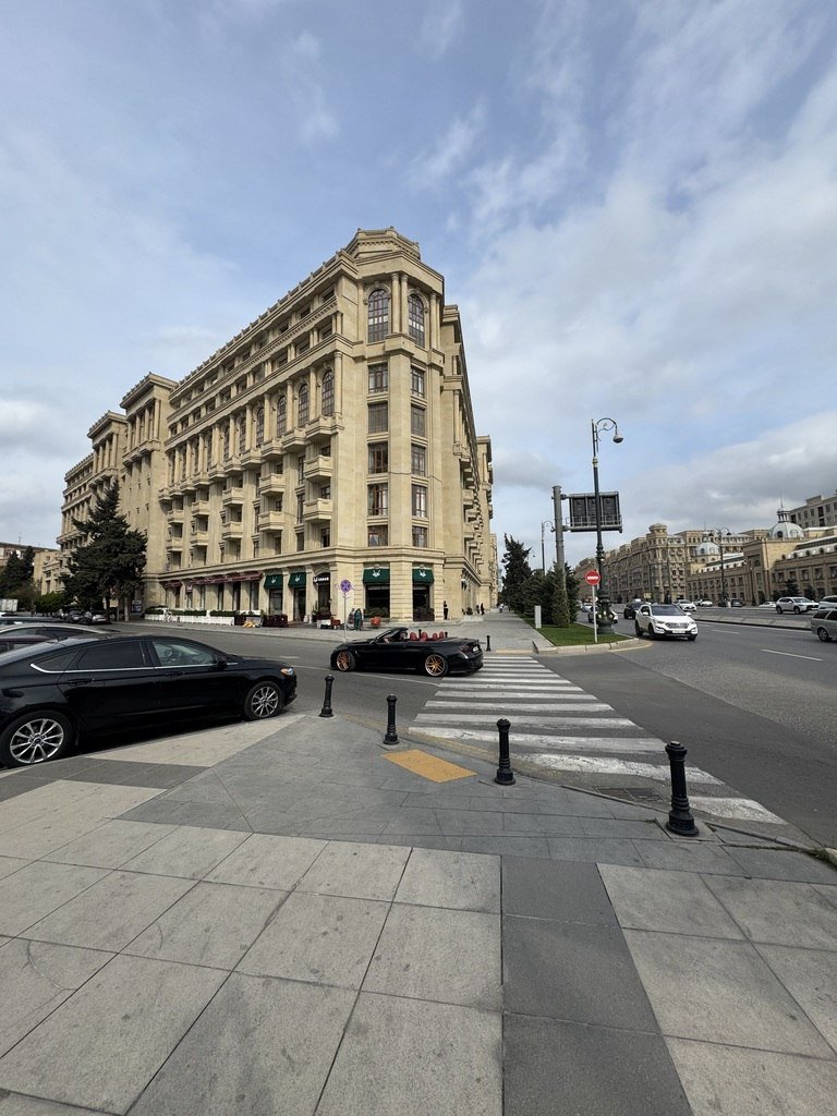 Satılır 3 otaqlı yeni tikili, 125 m², Gənclik m.-1