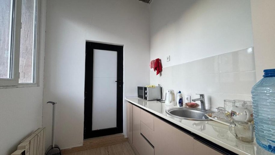 100 kv.m. obyekt icarəyə verilir, Xətai m.-2