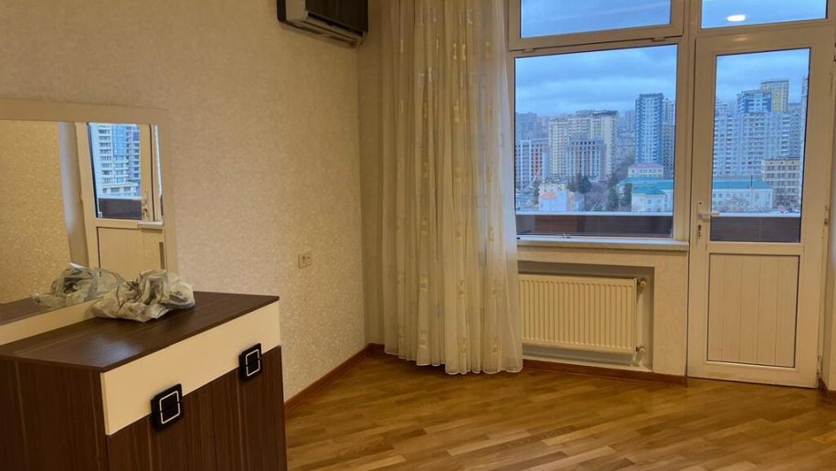 Satılır 2 otaqlı yeni tikili, 129 m², Nizami m.-9