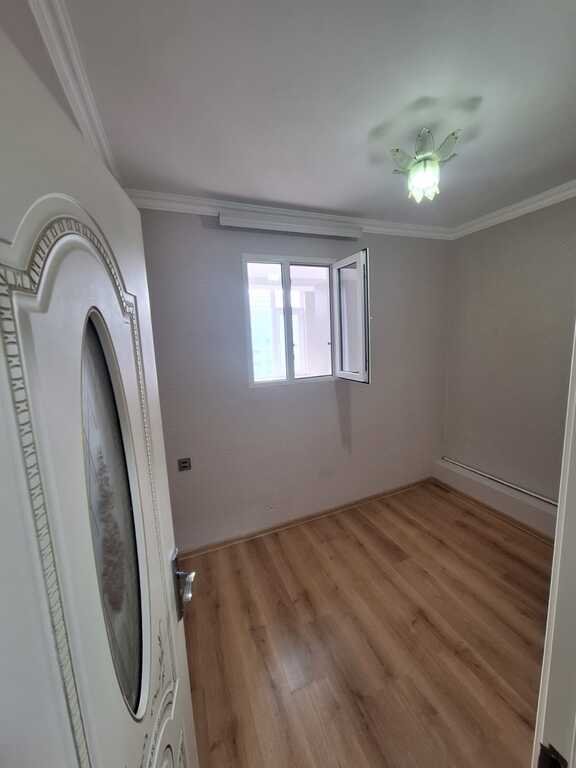 Satılır 3 otaqlı köhnə tikili, 55 m², Həzi Aslanov m.-5